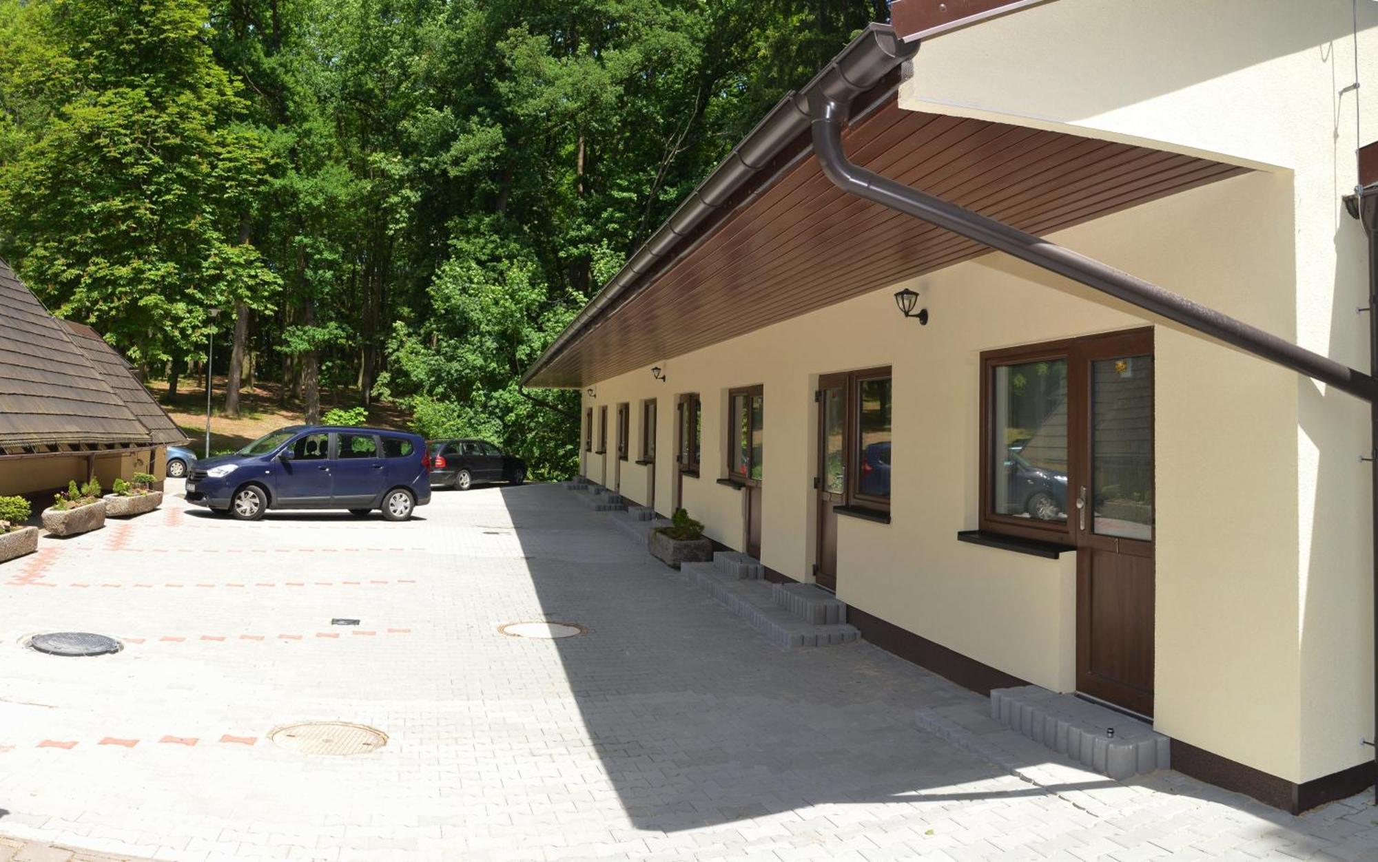 Penzion A Restaurace Pintovka Tábor Exterior photo